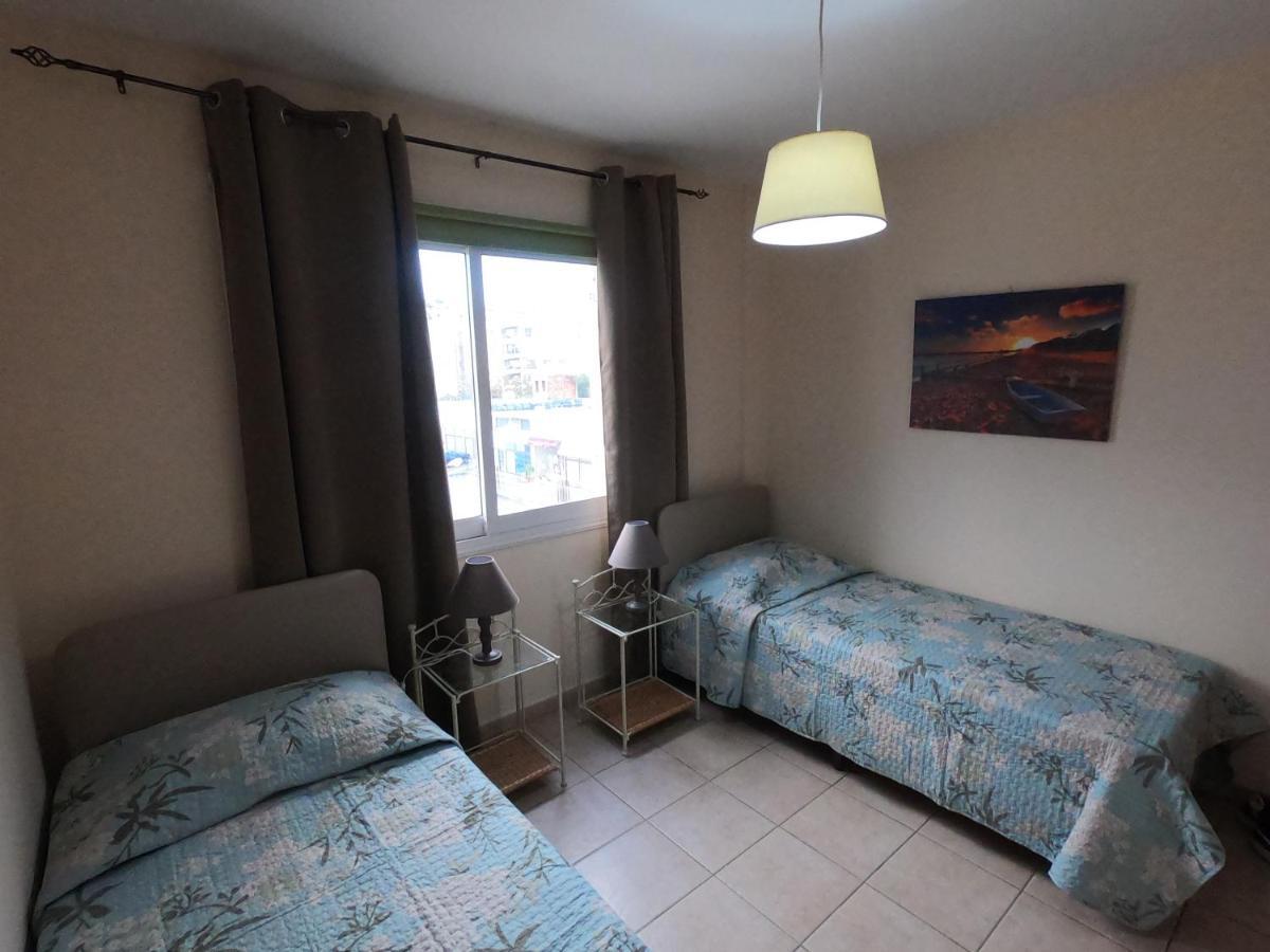 Amelia Two Bedroom Apartment - 201 Paphos Exterior photo